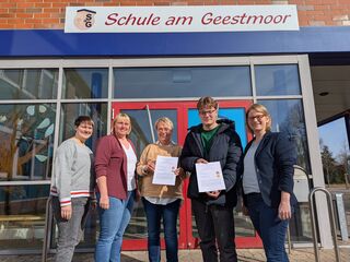 Bänder mit Aufschrift Naturschutz